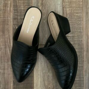 Chinese Laundry Catherin black croco size 9